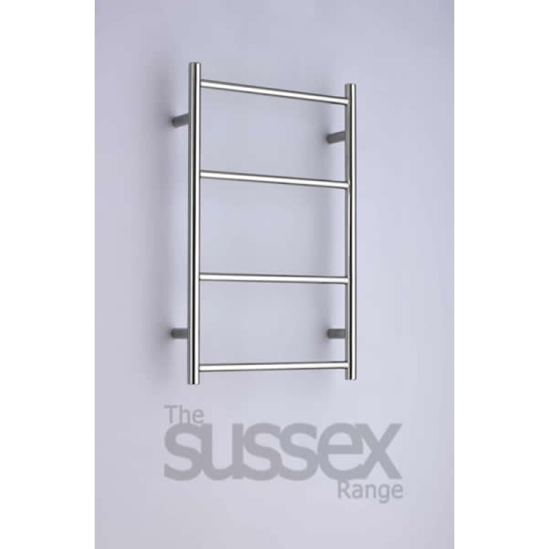 JIS - Rusper Flat Fronted Towel Rail 700x520mm
